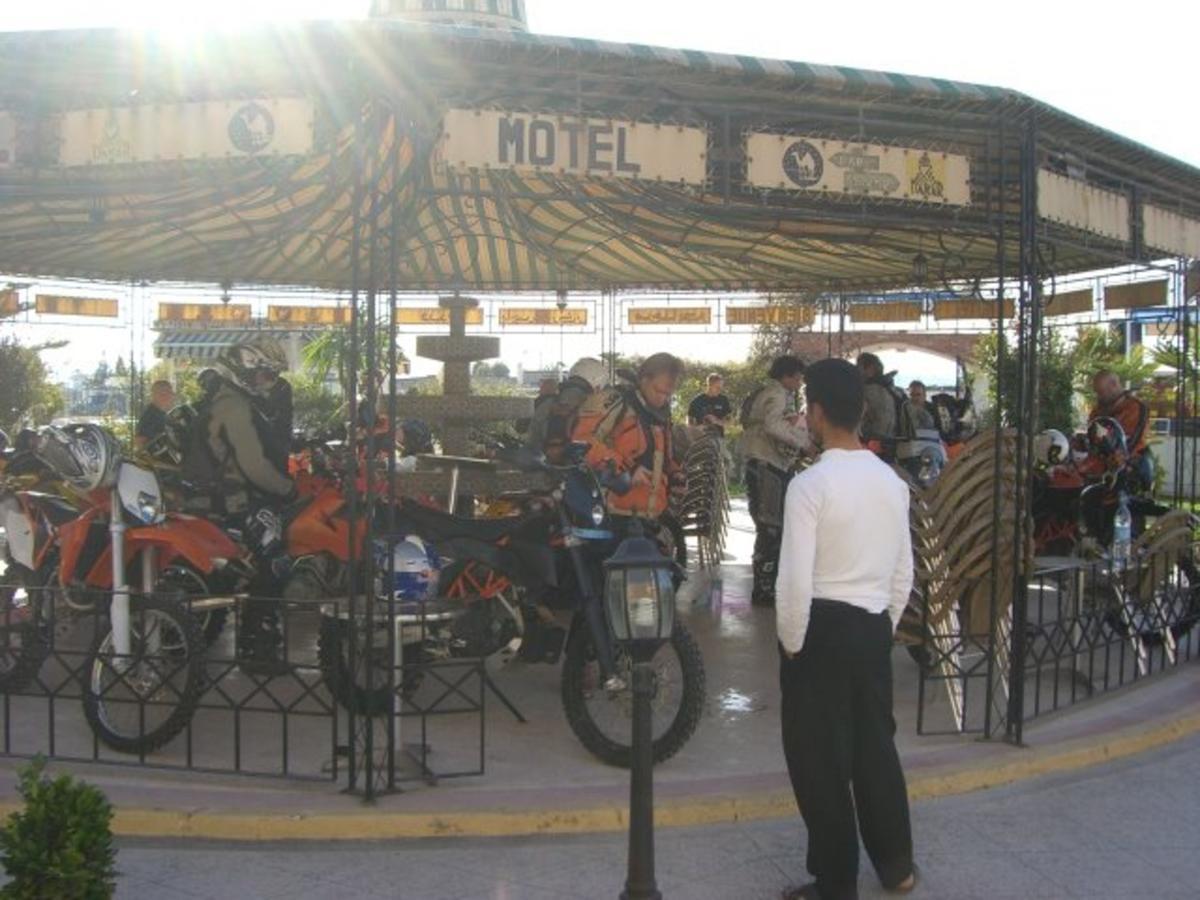 Motel Paris Dakar Selouane Exterior foto
